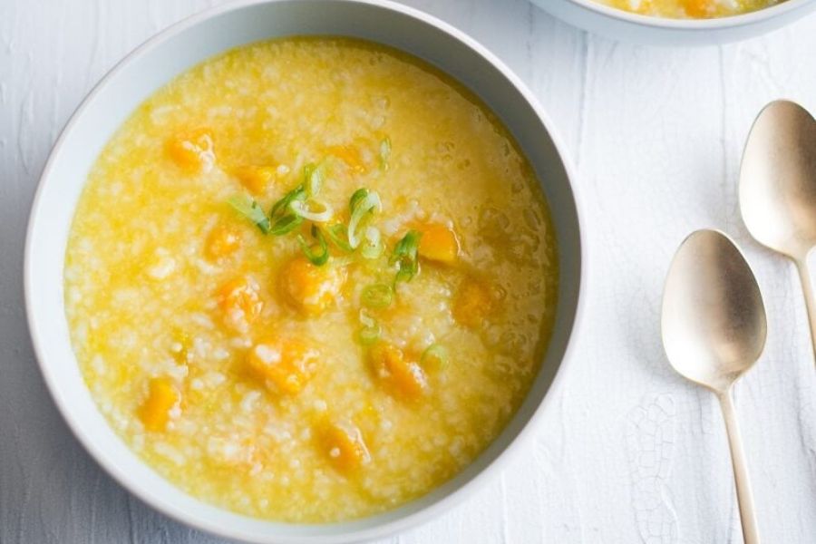 Cách nấu bột ăn dặm cơ bản cho trẻ 6 tháng tuổi 