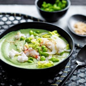 Cháo súp lơ xanh cho bé kết hợp với các nguyên liệu khác