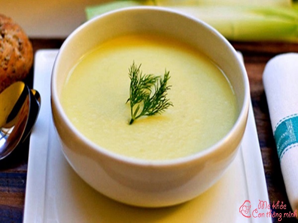 Cháo khoai tây cho bé 6 tháng tuổi